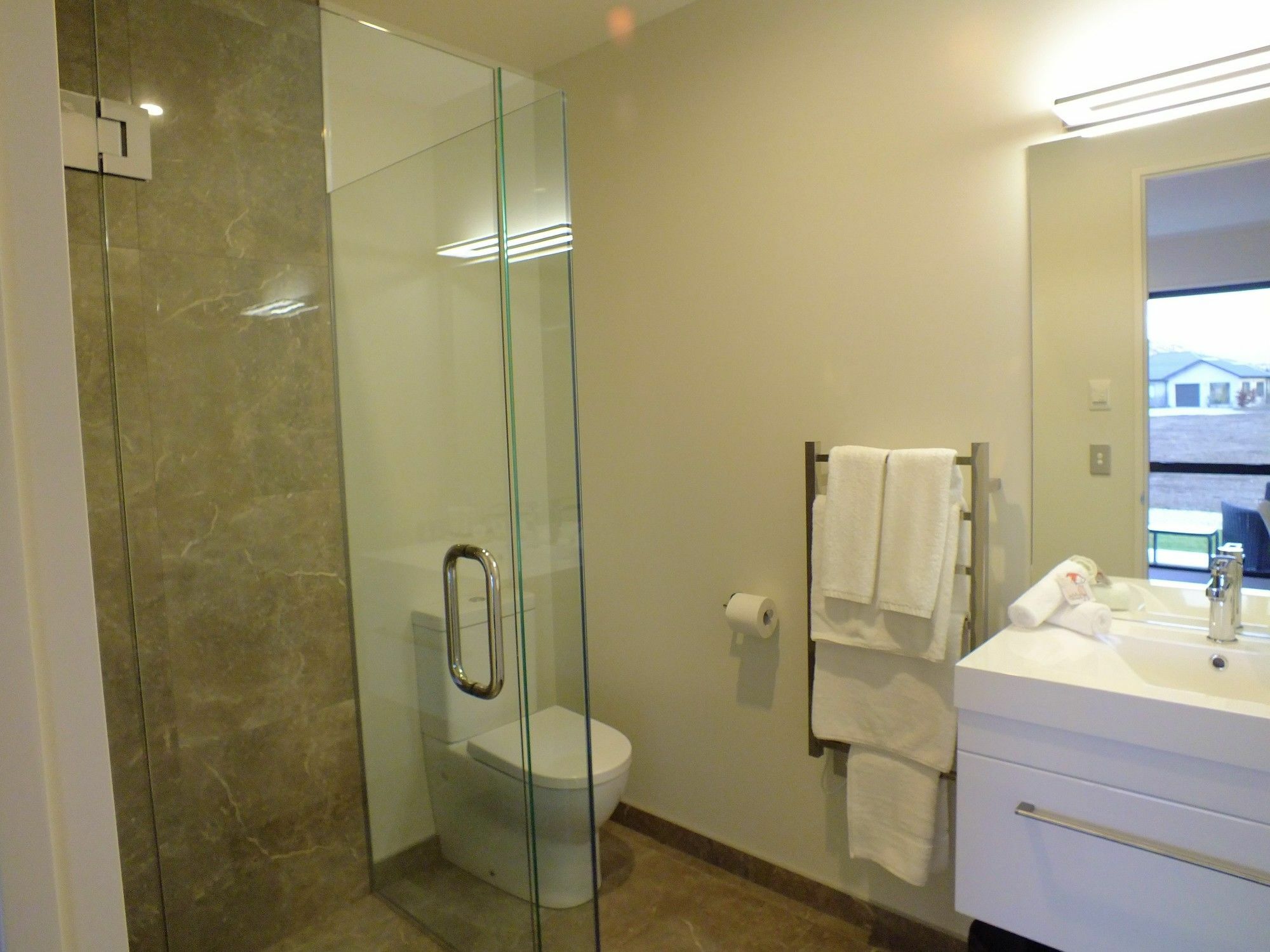 Copper Beech Wanaka - Luxury Accommodation Екстериор снимка